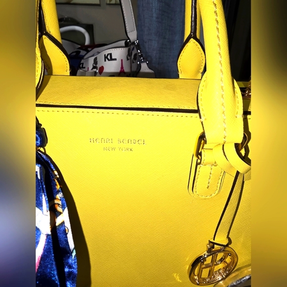 🔥NEW HENRI BENDEL WEST 57th TURNLOCK SATCHEL HANDBAG - Picture 12 of 15